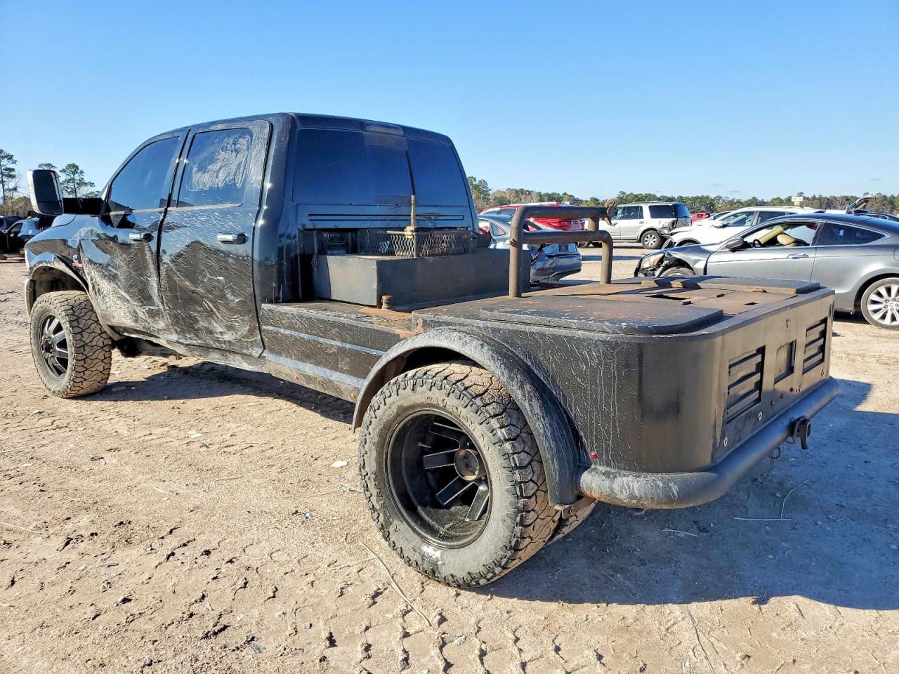 2016 Ram 3500 VIN 3C63RRJL1GG105790 COPART salvage auction — Side, TX - CERTIFICATE OF TITLE, sold $40,250 on 2026-02-27 (photo 2)