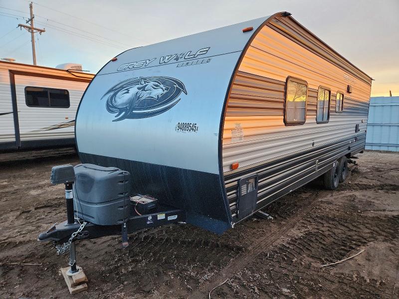 2021 Foresriver VIN 5ZT2CKRB9MF000208 COPART salvage auction — MINOR DENT/SCRATCHES, NE - CERT OF TITLE-SALVAGE, sold $100 on 2026-07-09 (photo 2)
