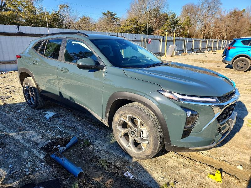 2025 Chevrolet Trax VIN KL77LHEPXSC280082 COPART salvage auction — FRONT END, Md - Cert Of Salvage > 75% Damage, sold $1,500 on 2026-07-21 (photo 4)