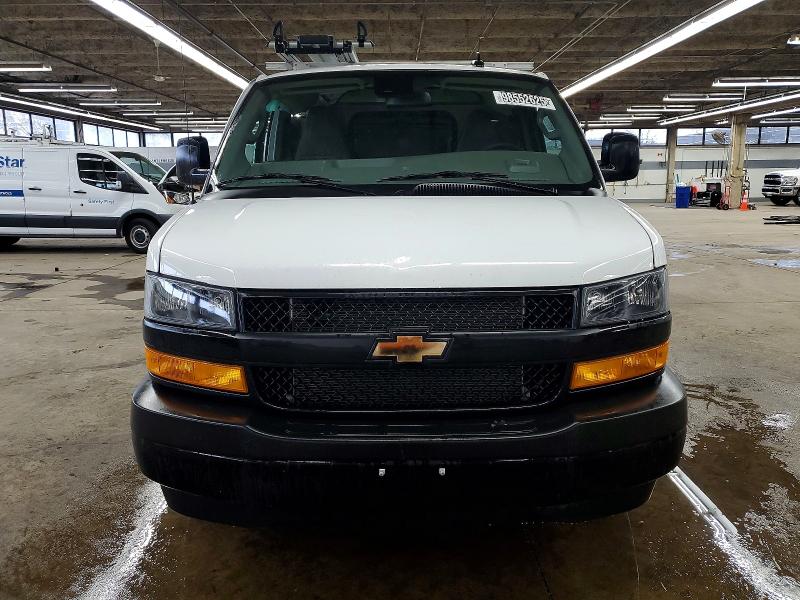 2025 Chevrolet Express 2500 VIN 1GCWGAFP2S1131895 COPART salvage auction — SIDE, Il - Salvage Certificate, sold $7,100 on 2026-07-22 (photo 5)