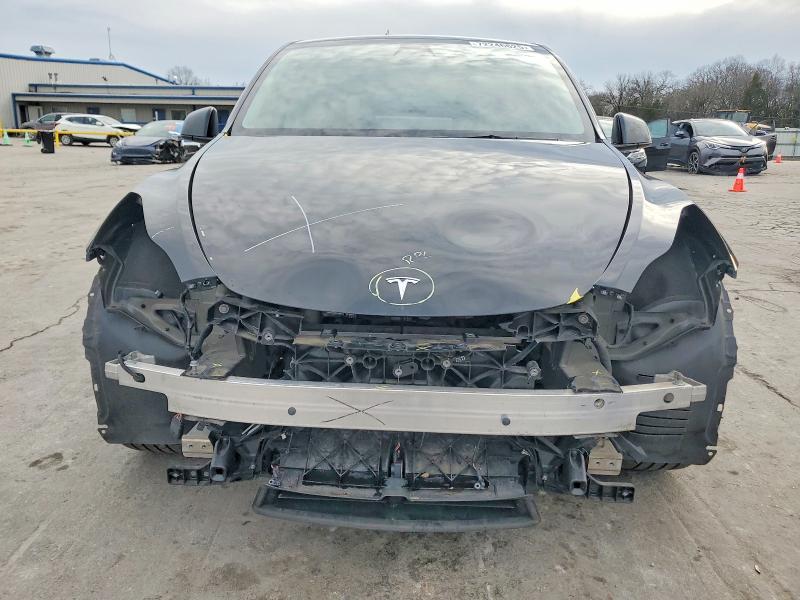 2022 Tesla Model y VIN 7SAYGDEE2NA008216 COPART salvage auction — FRONT END, Tn - Salvage Certificate, sold $9,600 on 2026-07-22 (photo 5)