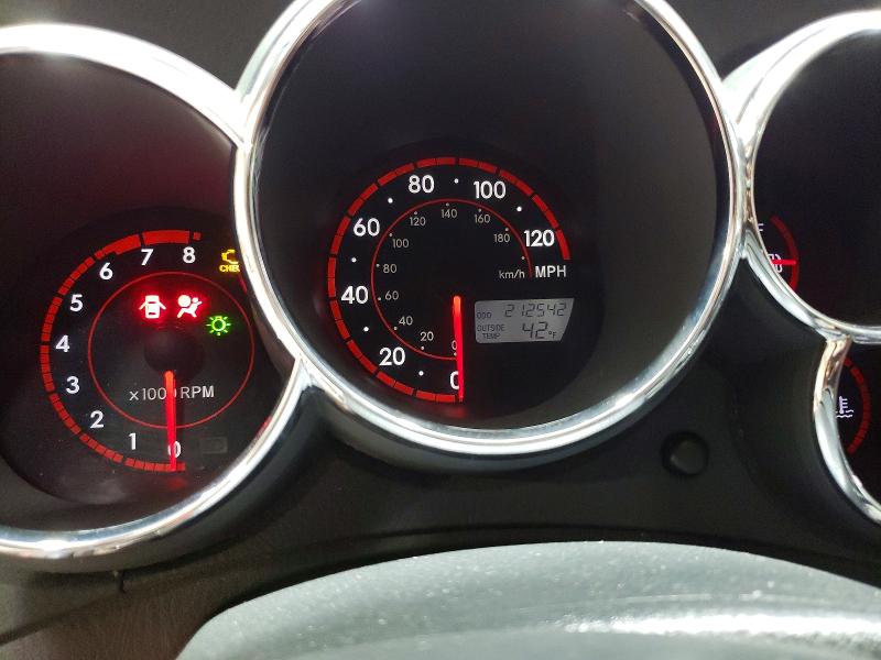 2005 Pontiac Vibe VIN 5Y2SL63875Z455127 COPART salvage auction — FRONT END, Pa - Certificate Of Salvage, sold $500 on 2026-07-24 (photo 9)