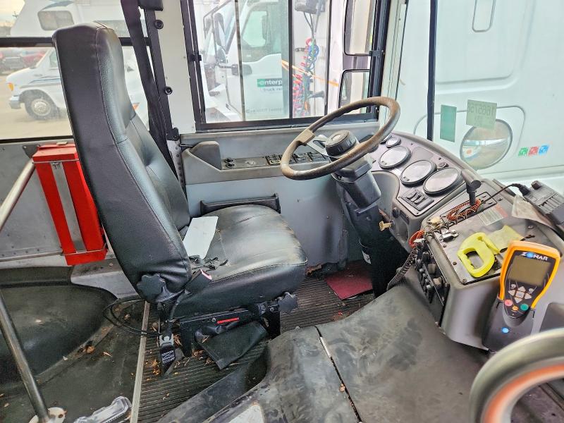 2014 Blue Bird School Bus / Transit Bus VIN 1BABFCPAXEF296313 COPART salvage auction — MECHANICAL, OH - CERTIFICATE OF TITLE, sold $2,450 on 2026-07-29 (photo 5)