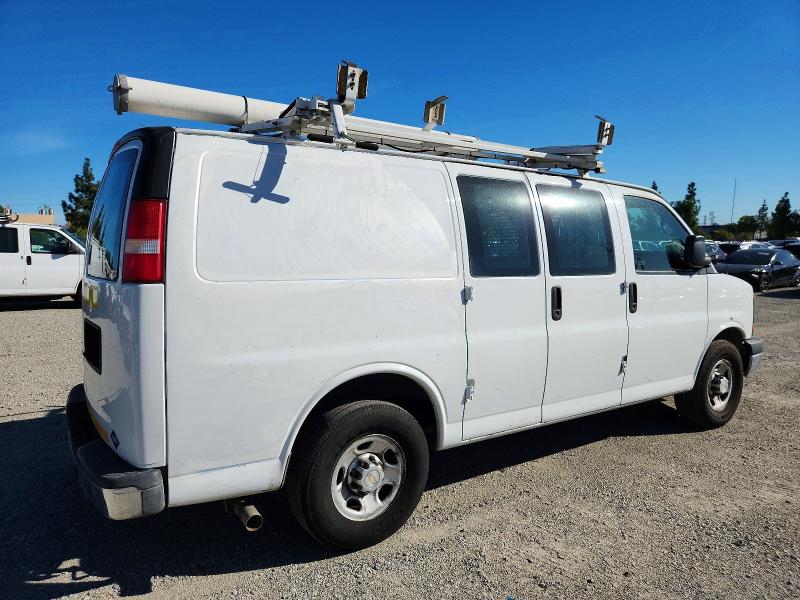 2014 Chevrolet Express VIN 1GCWGFCB7E1120286 COPART salvage auction — NORMAL WEAR, CA - DIS/DLR/EXP ONLY CLEAN TITLE, sold $5,800 on 2026-07-21 (photo 3)