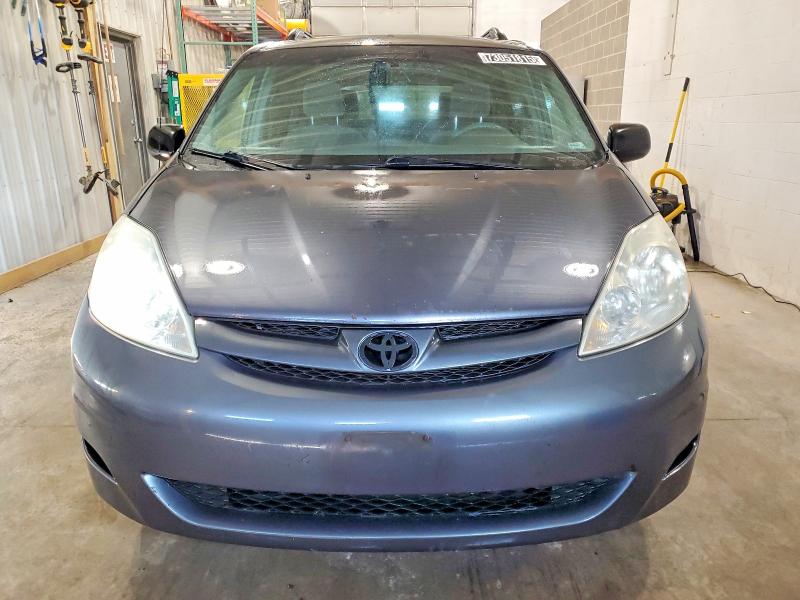 2006 Toyota Sienna VIN 5TDZA23C06S497322 COPART salvage auction — NORMAL WEAR, In - Certificate Of Title, sold $650 on 2026-07-14 (photo 5)