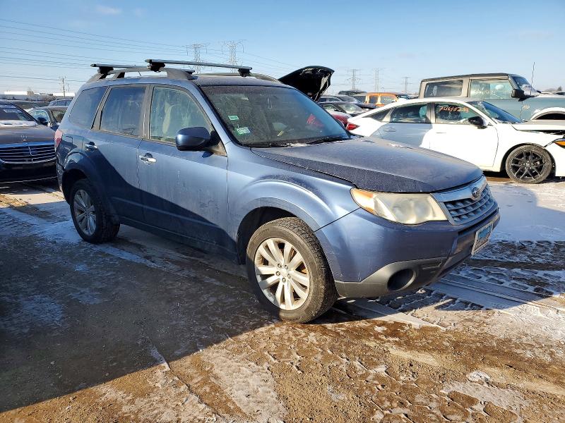 2013 Subaru Forester VIN JF2SHADC9DH433269 COPART salvage auction — REAR END, Il - Salvage Certificate, sold $225 on 2026-07-28 (photo 4)