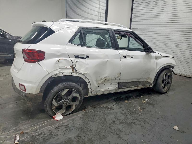 2025 Hyundai Venue VIN KMHRC8A38SU353034 COPART salvage auction — ROLLOVER, Fl - Certificate Of Destruction, sold $2,850 on 2026-07-22 (photo 3)