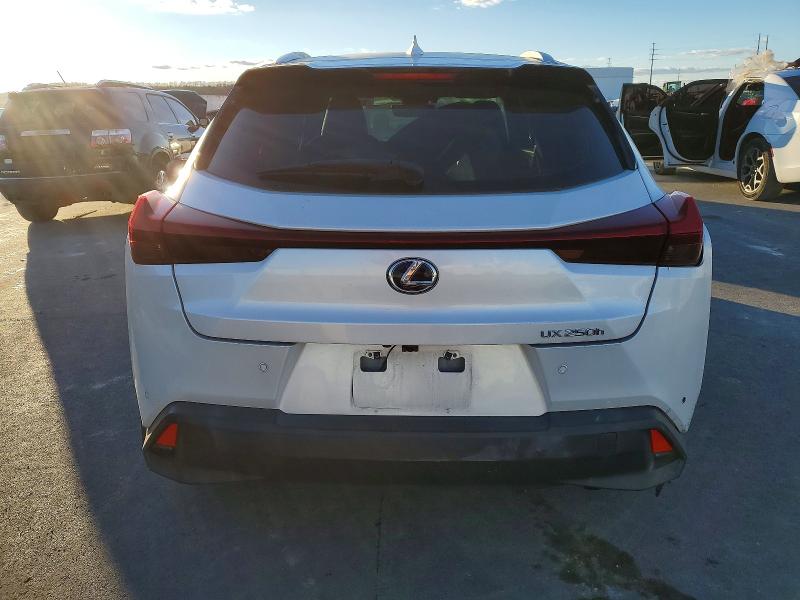 2019 Lexus Ux VIN JTHU9JBH5K2016135 COPART salvage auction — REAR END, Ok - Cert Of Title-Salvage, sold $10,000 on 2026-07-22 (photo 6)