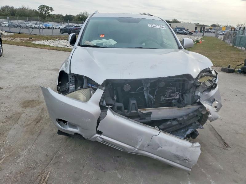 2008 Toyota Highlander hybrid VIN JTEEW44A682018769 COPART salvage auction — FRONT END, FL - CERT OF TITLE SLVG REBUILDABLE, sold $1,300 on 2026-07-14 (photo 5)