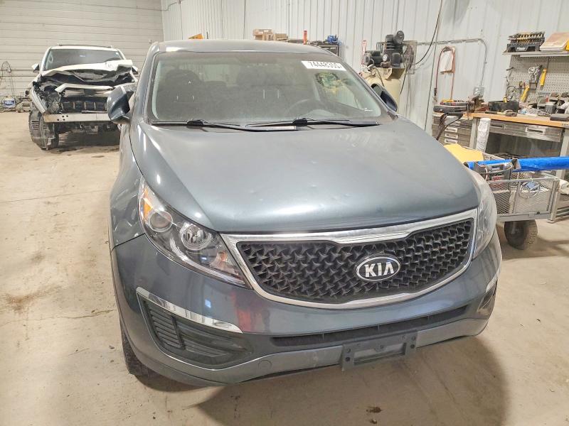 2014 Kia Sportage VIN KNDPBCAC8E7629927 COPART salvage auction — HAIL, Id - Salvage Certificate Of Title, sold $2,000 on 2026-07-10 (photo 5)