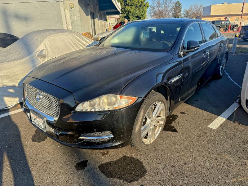 2013 Jaguar Xj series VIN SAJWA2GB2DLV42961 COPART salvage auction — NORMAL WEAR, Ca - Dis/Dlr/Exp Only Clean Title (P), sold $1,000 on 2026-07-20 (photo 2)