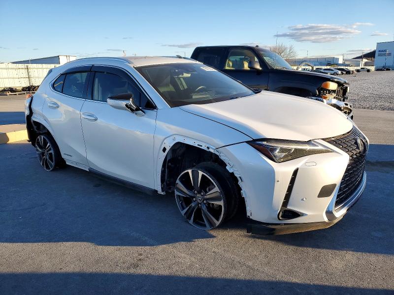 2019 Lexus Ux VIN JTHU9JBH5K2016135 COPART salvage auction — REAR END, Ok - Cert Of Title-Salvage, sold $10,000 on 2026-07-22 (photo 4)