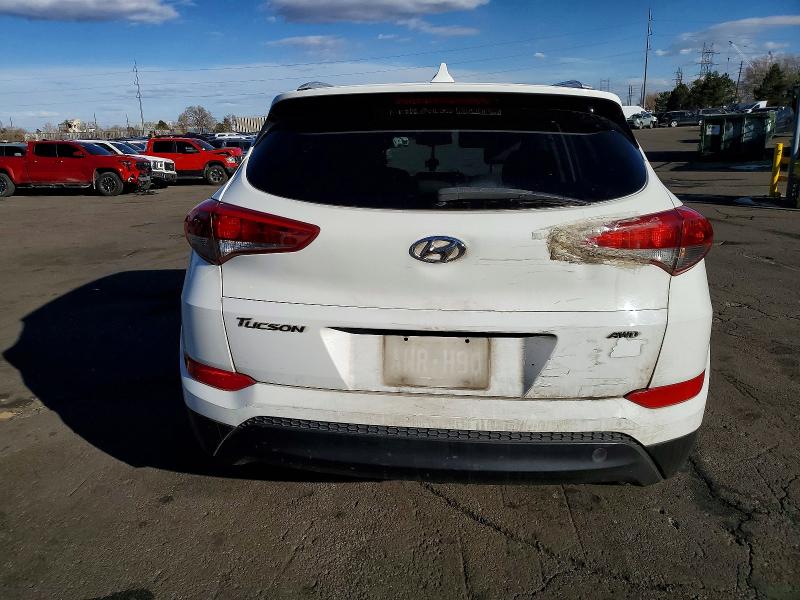 2018 Hyundai Tucson VIN KM8J3CA45JU614501 COPART salvage auction — MINOR DENT/SCRATCHES, Salvage Title, sold $2,050 on 2026-07-09 (photo 6)