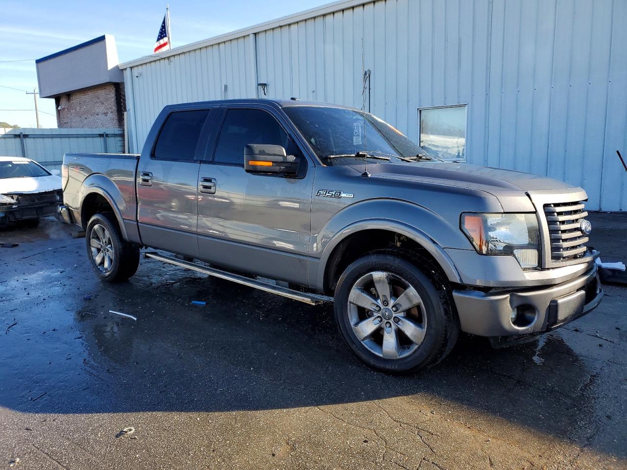 2011 Ford F-150 Lightning VIN 1FTFW1CT3BKE14241 COPART salvage auction — Front End, AL - CERT OF TITLE-SALVAGE TITLE, sold $1,600 on 2026-06-25 (photo 4)