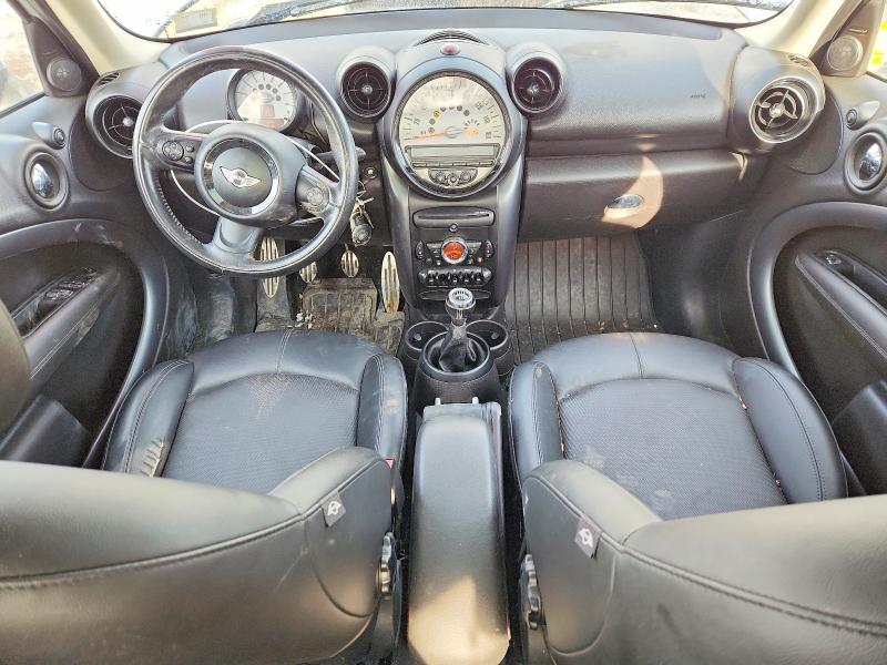 2013 Mini Cooper VIN WMWZC5C53DWM16157 COPART salvage auction — FRONT END, Vt - Certificate Of Title, sold $2,500 on 2026-07-31 (photo 8)