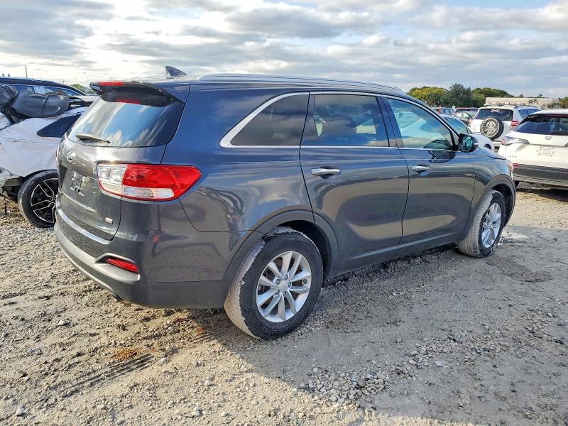 2018 Kia Sorento VIN 5XYPG4A38JG344438 COPART salvage auction — WATER/FLOOD, Fl - Cert Of Title-Slvg Rebld Flood, sold $3,600 on 2026-07-14 (photo 3)