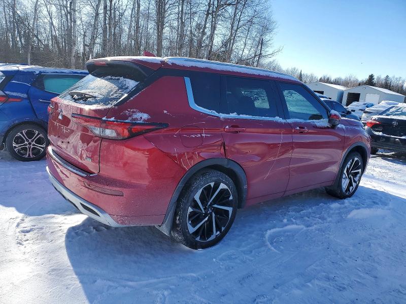 2024 Mitsubishi Outlander VIN JA4J4WA83RZ612096 COPART salvage auction — SIDE, Other, sold $17,250 on 2026-07-14 (photo 3)
