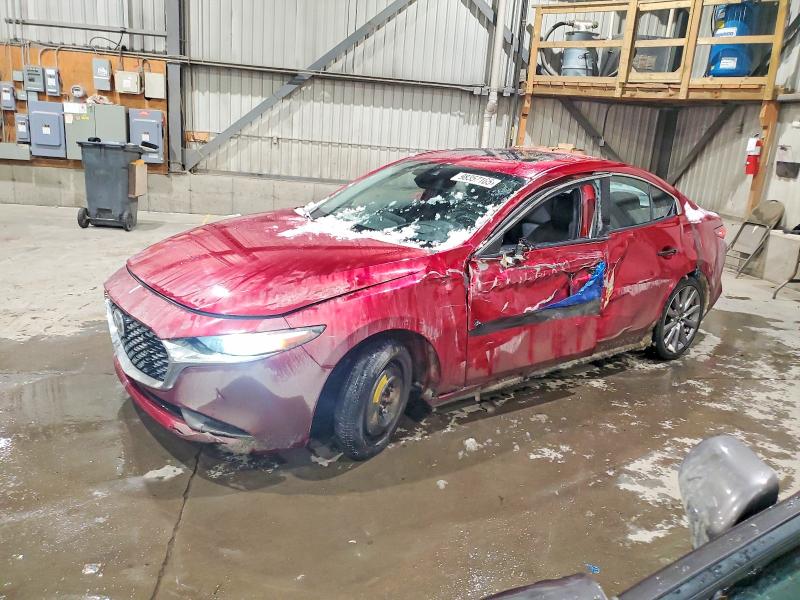 2019 Mazda 3 VIN JM1BPBDM6K1118340 COPART salvage auction — SIDE, Qc - Gravement Accidente, sold $3,050 on 2026-07-07 (photo 1)