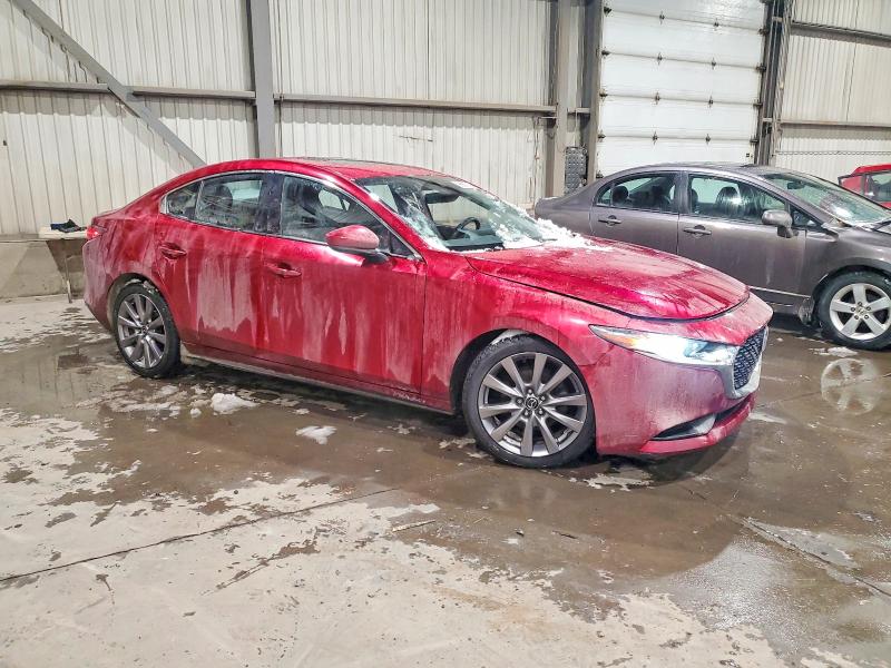 2019 Mazda 3 VIN JM1BPBDM6K1118340 COPART salvage auction — SIDE, Qc - Gravement Accidente, sold $3,050 on 2026-07-07 (photo 4)