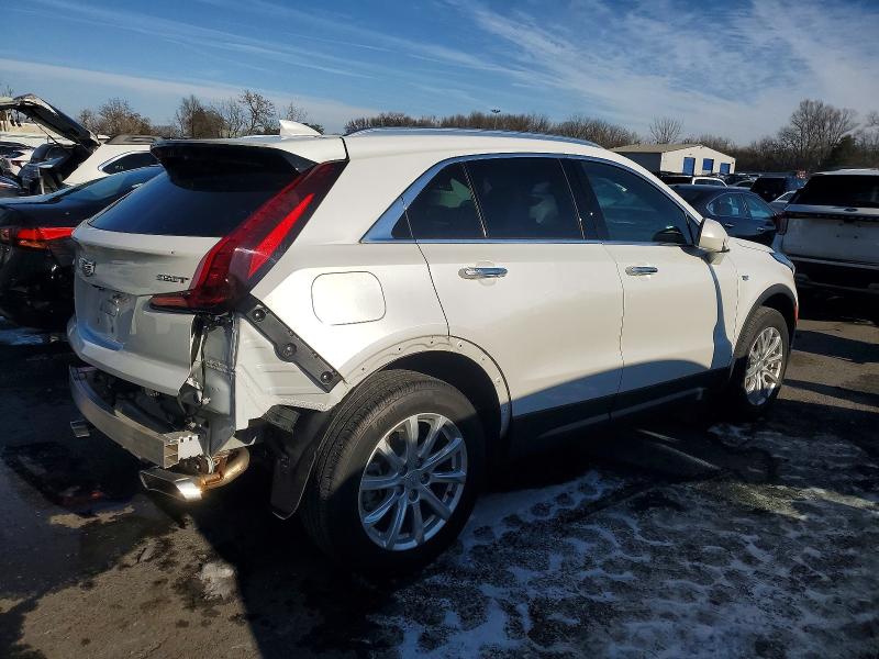 2022 Cadillac Xt4 VIN 1GYFZBR47NF106171 COPART salvage auction — REAR END, Nj - Cert Of Title-Salvage, sold $9,000 on 2026-07-09 (photo 3)