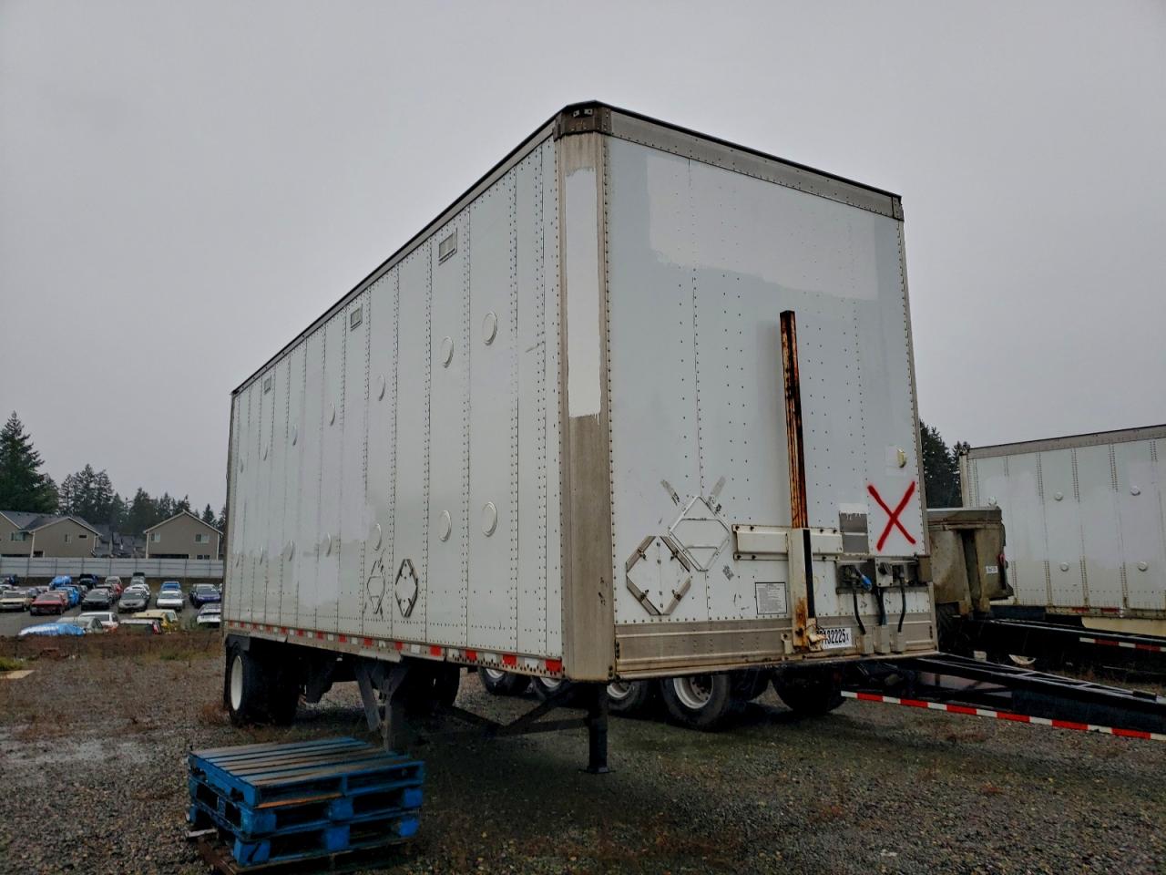 2011 Ggsd Dry van tr VIN 1GRAP5613BK211414 COPART salvage auction — Normal Wear, AB - EXPORT ONLY, sold $1,600 on 2026-09-04 (photo 1)