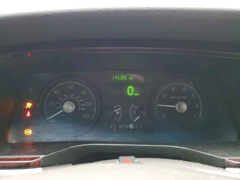 2011 Lincoln TOWN CAR VIN 2LNBL8FV2BX756642 COPART salvage auction — FRONT END, WA - BILL OF SALE, sold $200 on 2026-07-10 (photo 9)
