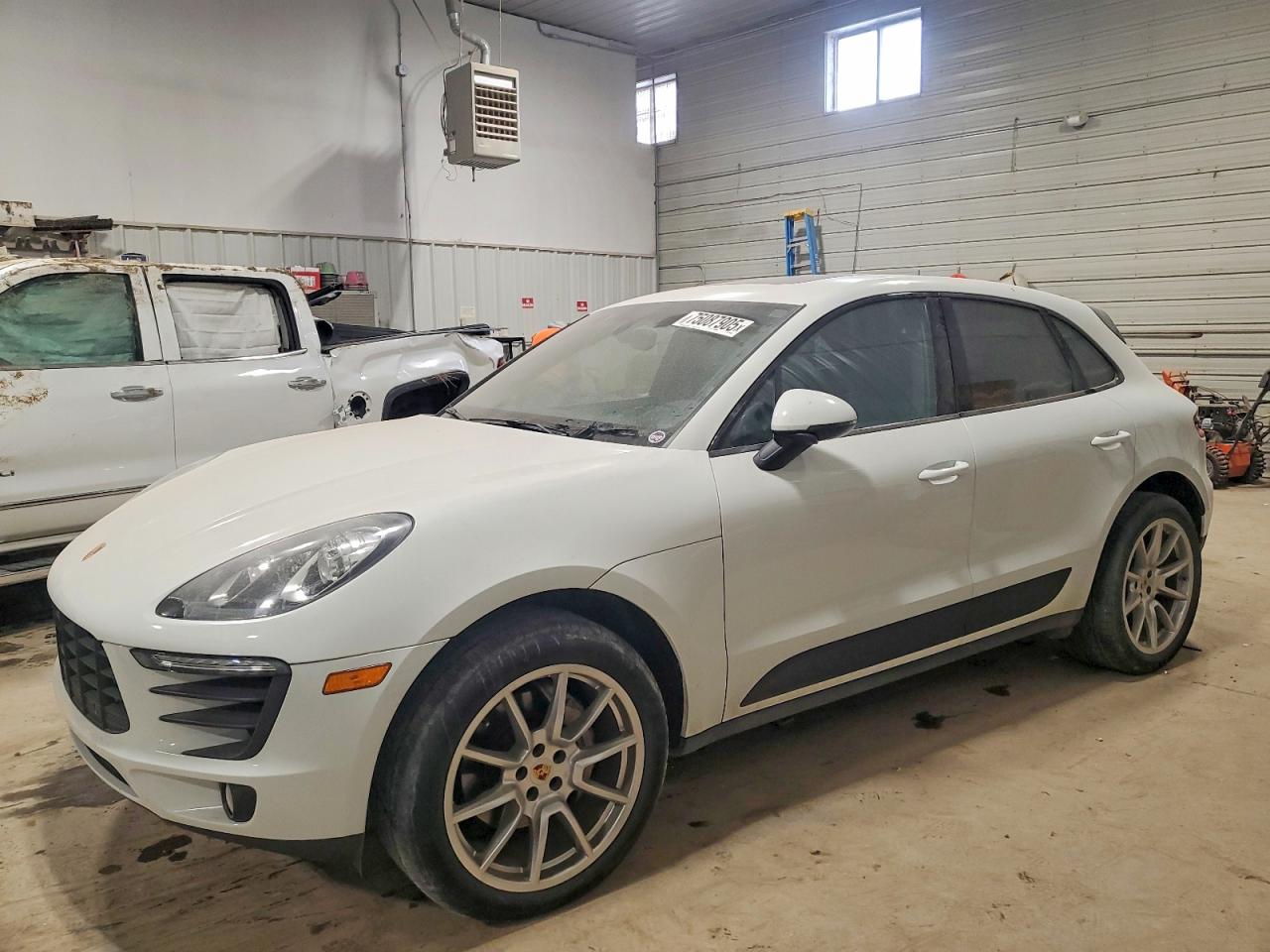 2015 Porsche Macan VIN WP1AB2A50FLB56923 COPART salvage auction — Mechanical, IA - CERTIFICATE OF TITLE, sold $5,500 on 2026-02-10 (photo 1)