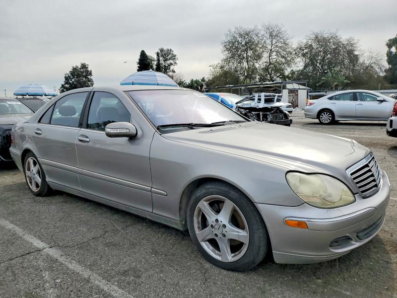 2004 Mercedes-benz S-klasse VIN WDBNG70J44A415128 COPART salvage auction — MINOR DENT/SCRATCHES, Ca - Salvage Acquisition Billofsale, sold $400 on 2026-07-21 (photo 4)