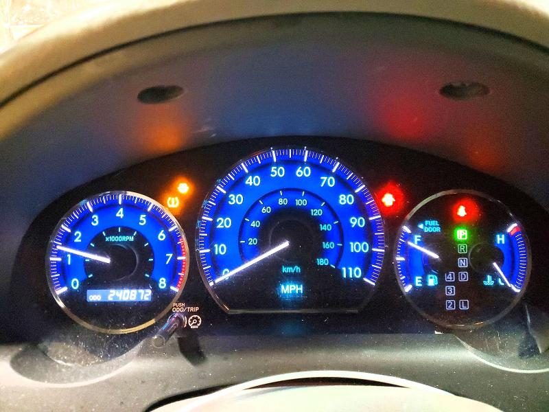 2009 Toyota Sienna VIN 5TDZK22C99S238122 COPART salvage auction — FRONT END, IN - CERT OF TITLE-SALVAGE TITLE, sold $925 on 2026-07-10 (photo 9)