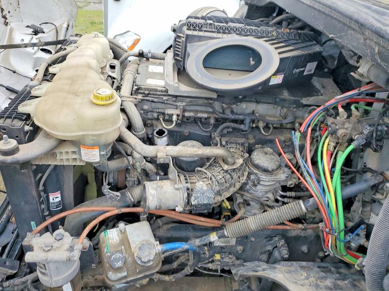 2020 Freightliner Cascadia 126 VIN 3AKJHHDR1LSLL9001 COPART salvage auction — FRONT END, OH - DIS/DLR/EXP ONLY CLEAN TITLE, sold $2,450 on 2026-07-07 (photo 7)