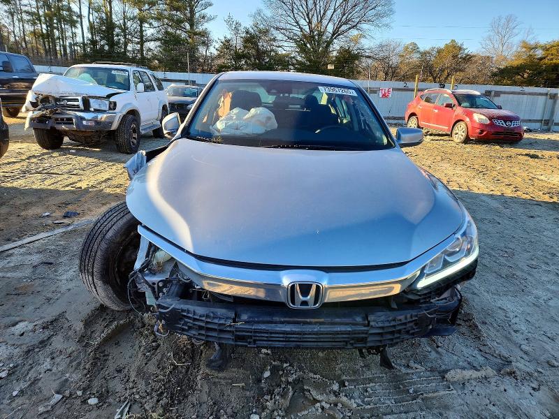 2017 Honda Accord VIN JHMCR6F30HC001214 COPART salvage auction — FRONT END, Md - Cert Of Salvage > 75% Damage, sold $375 on 2026-07-14 (photo 5)