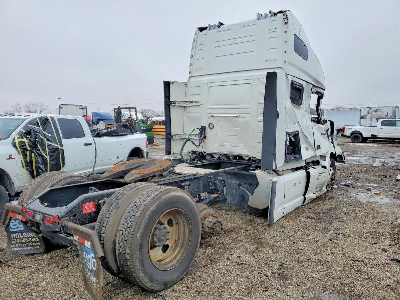 2021 Volvo Vnl VIN 4V4NC9EH8MN281350 COPART salvage auction — ALL OVER, Il - Certificate Of Title, sold $1,200 on 2026-07-07 (photo 4)