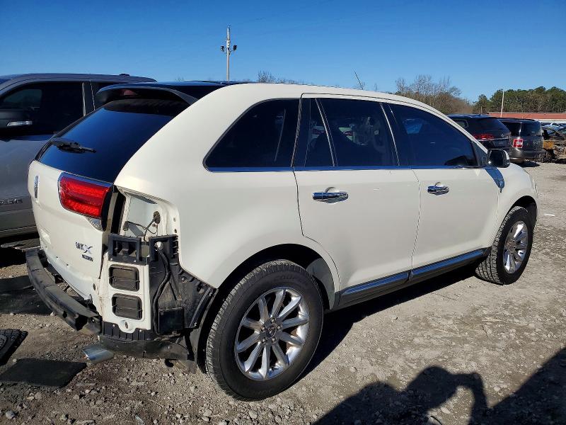 2012 Lincoln Mkx VIN 2LMDJ8JK4CBL08241 COPART salvage auction — REAR END, Al - Cert Of Title-Salvage Title, sold $60 on 2026-07-09 (photo 3)