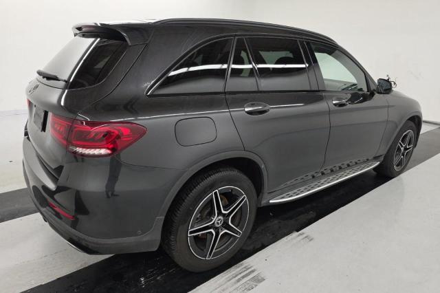 2022 Mercedes-benz Glc class VIN W1N0G8DBXNV331015 COPART salvage auction — Normal Wear, CA - CERTIFICATE OF TITLE (P), sold $14,800 on 2026-01-08 (photo 4)