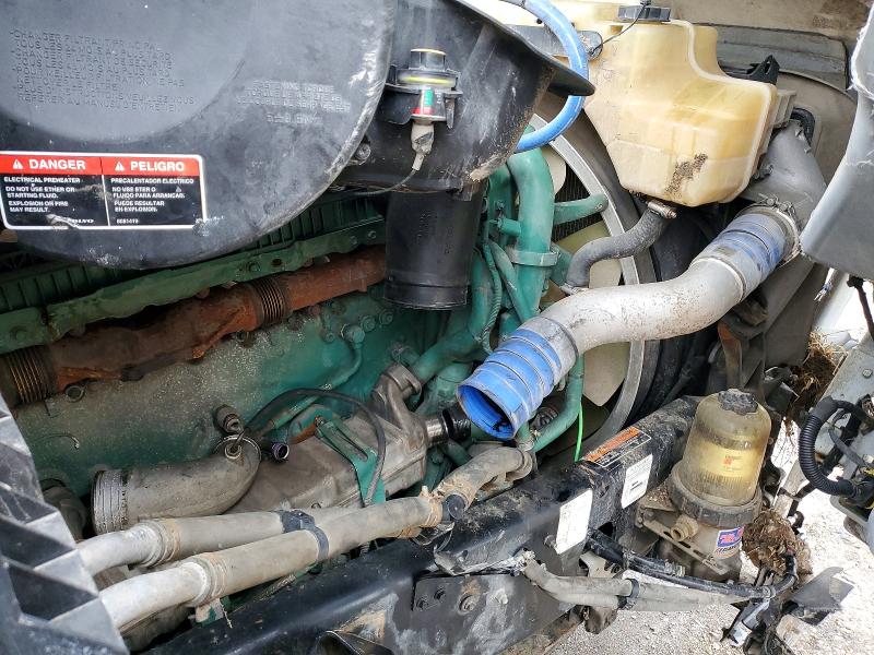 2021 Volvo Vnl VIN 4V4NC9EH8MN281350 COPART salvage auction — ALL OVER, Il - Certificate Of Title, sold $1,200 on 2026-07-07 (photo 7)