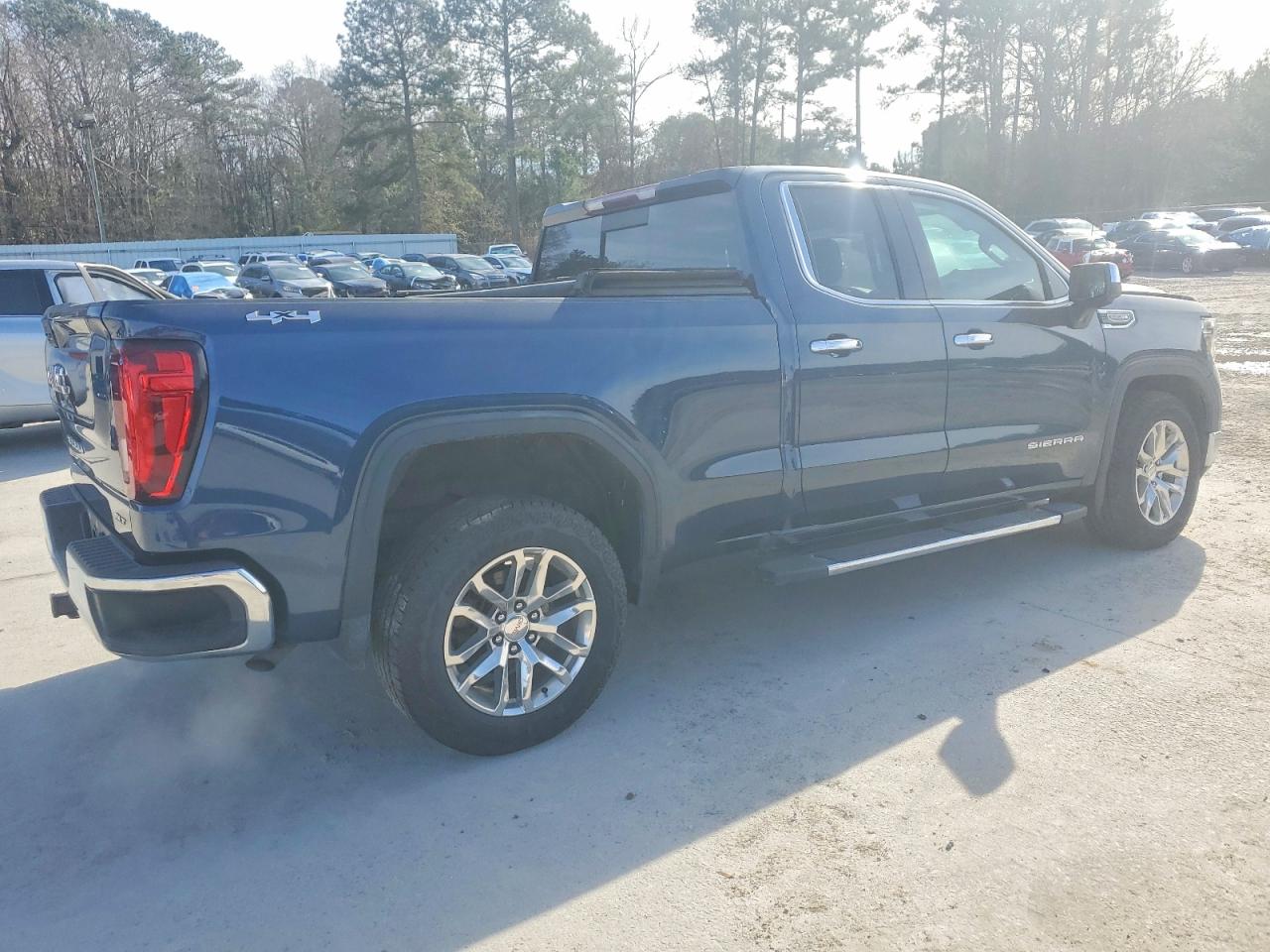 2019 GMC Sierra VIN 1GTR9DED2KZ286383 COPART salvage auction — Front End, SC - CERT OF TITLE-SALVAGE, sold $6,800 on 2026-06-26 (photo 3)