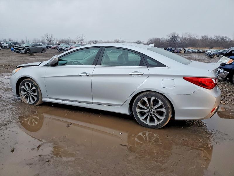2014 Hyundai Sonata VIN 5NPEC4AB0EH844554 COPART salvage auction — FRONT END, Il - Salvage Certificate, sold $700 on 2026-07-06 (photo 2)