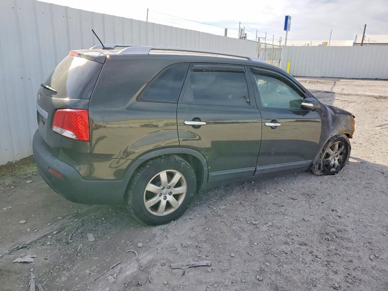 2012 Kia Sorento VIN 5XYKT4A66CG212457 COPART salvage auction — Burn Engine, Ky - Cert Of Title-Salvage, sold $325 on 2026-07-06 (photo 3)