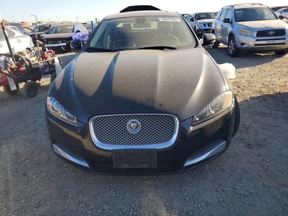 2012 Jaguar Xf VIN SAJWA0HB2CLS23934 COPART salvage auction — MINOR DENT/SCRATCHES, Ca - Dis/Dlr/Exp Only Clean Title, sold $350 on 2026-07-02 (photo 5)