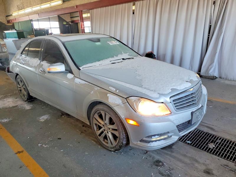 2012 Mercedes-benz C class VIN WDDGF8BB2CA603028 COPART salvage auction — REAR END, IN - CERT OF TITLE-SALVAGE TITLE, sold $725 on 2026-07-20 (photo 4)