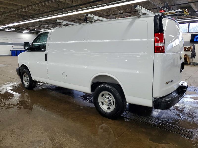 2025 Chevrolet Express 2500 VIN 1GCWGAFP2S1131895 COPART salvage auction — SIDE, Il - Salvage Certificate, sold $7,100 on 2026-07-22 (photo 2)