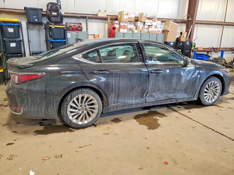 2021 Lexus ES VIN 58AB21B19MU012973 COPART salvage auction — SIDE, Salvage Title, sold $20,100 on 2026-07-09 (photo 3)