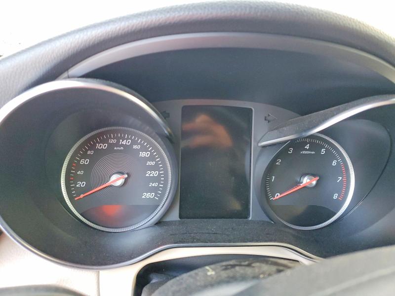 2019 Mercedes-benz Glc VIN WDC0G4KB1KV174886 COPART salvage auction — MINOR DENT/SCRATCHES, On - Permit Irrepairable, sold $800 on 2026-07-30 (photo 9)