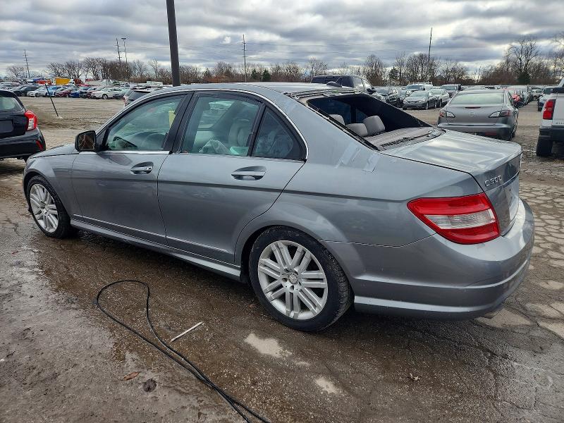 2008 Mercedes-benz C-klasse VIN WDDGF81X58F059972 COPART salvage auction — BURN, IN - BILL OF SALE - PARTS ONLY, sold $500 on 2026-07-27 (photo 2)