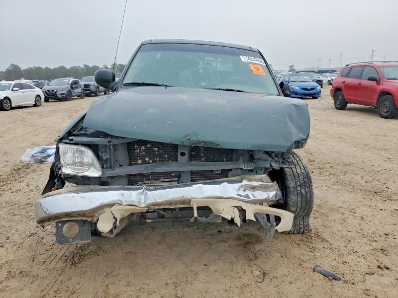 2002 Ford F-150 VIN 1FTRW07L52KD06009 COPART salvage auction — FRONT END, TX - SALVAGE VEHICLE TITLE (P), sold $675 on 2026-07-02 (photo 5)