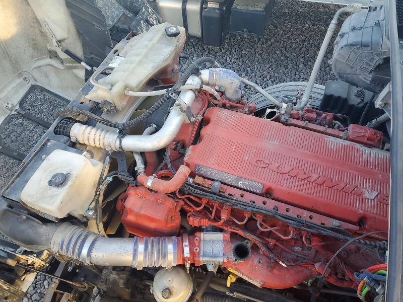 2017 Peterbilt All models VIN 1XPBA48X5HD429006 COPART salvage auction — NORMAL WEAR, IN - CERTIFICATE OF TITLE, sold $5,500 on 2026-09-17 (photo 7)