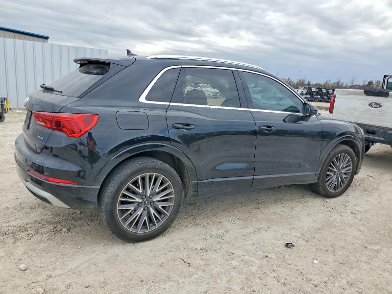 2021 Audi Q3 VIN WA1AUCF33M1104780 COPART salvage auction — SIDE, Tx - Salvage Vehicle Title, sold $6,300 on 2026-07-21 (photo 3)