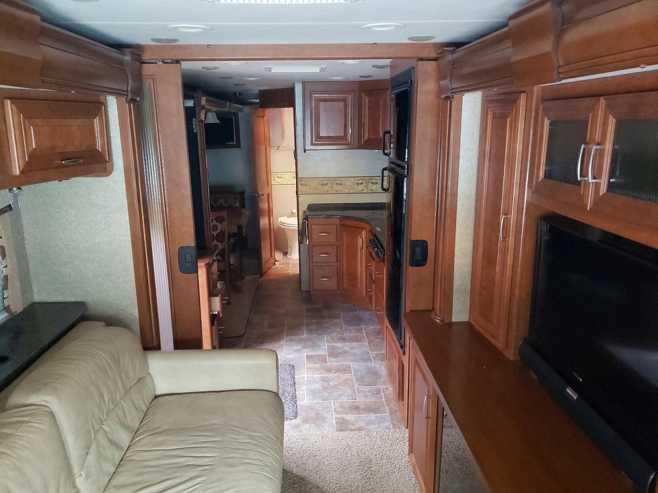 2013 Ford Motorhome Chassis VIN 1F66F5DY1C0A06872 COPART salvage auction — Minor Dent/Scratches, MA - CERT OF TITLE-SALVAGE, sold $5,500 on 2026-07-09 (photo 6)