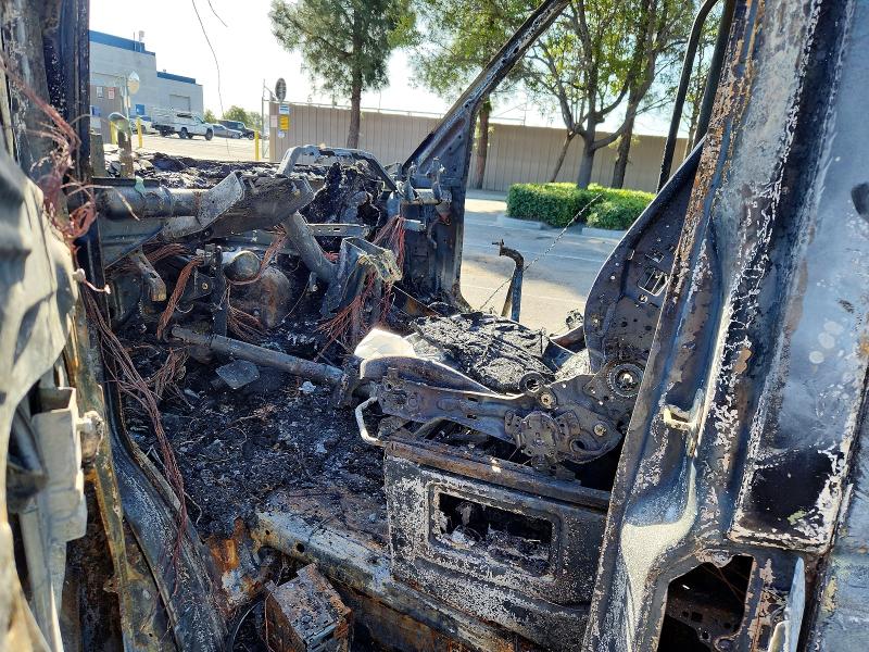 2014 Mercedes-benz Sprinter VIN WD3PF4CC1E5881368 COPART salvage auction — BURN, Ca - Non-Repairable Vehicle Cert, sold $150 on 2026-08-04 (photo 7)