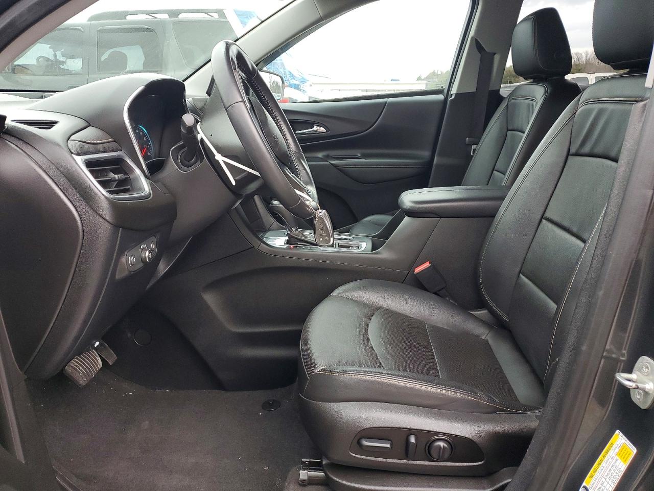 2018 Chevrolet Equinox VIN 2GNAXMEV0J6302528 COPART salvage auction — Front End, Sc - Salvage Title, sold $2,950 on 2026-07-09 (photo 7)